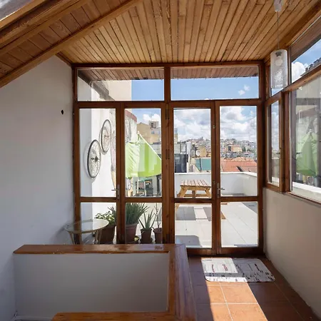 Ganbaru Tours - Private Triplex&duplex * Istanbulská provincie