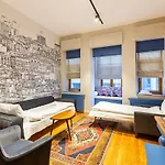 דירה Ganbaru Tours - Private Triplex&duplex איסטמבול