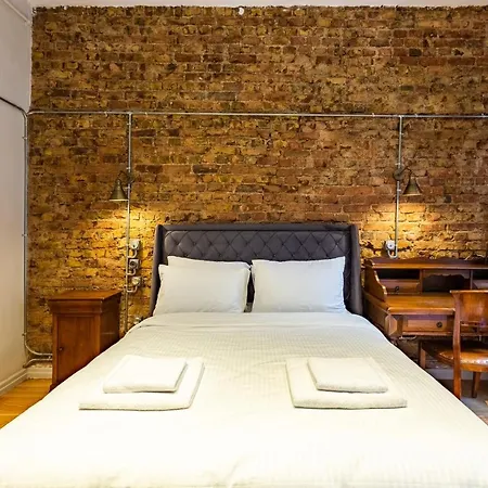 Ganbaru Tours - Private Triplex&duplex Appartement