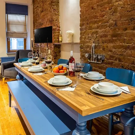 Ganbaru Tours - Private Triplex&duplex Istambul