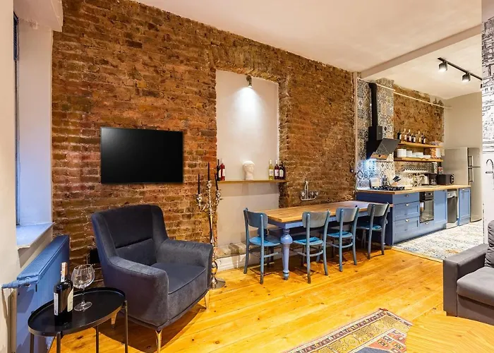 Ganbaru Tours - Private Triplex&duplex *